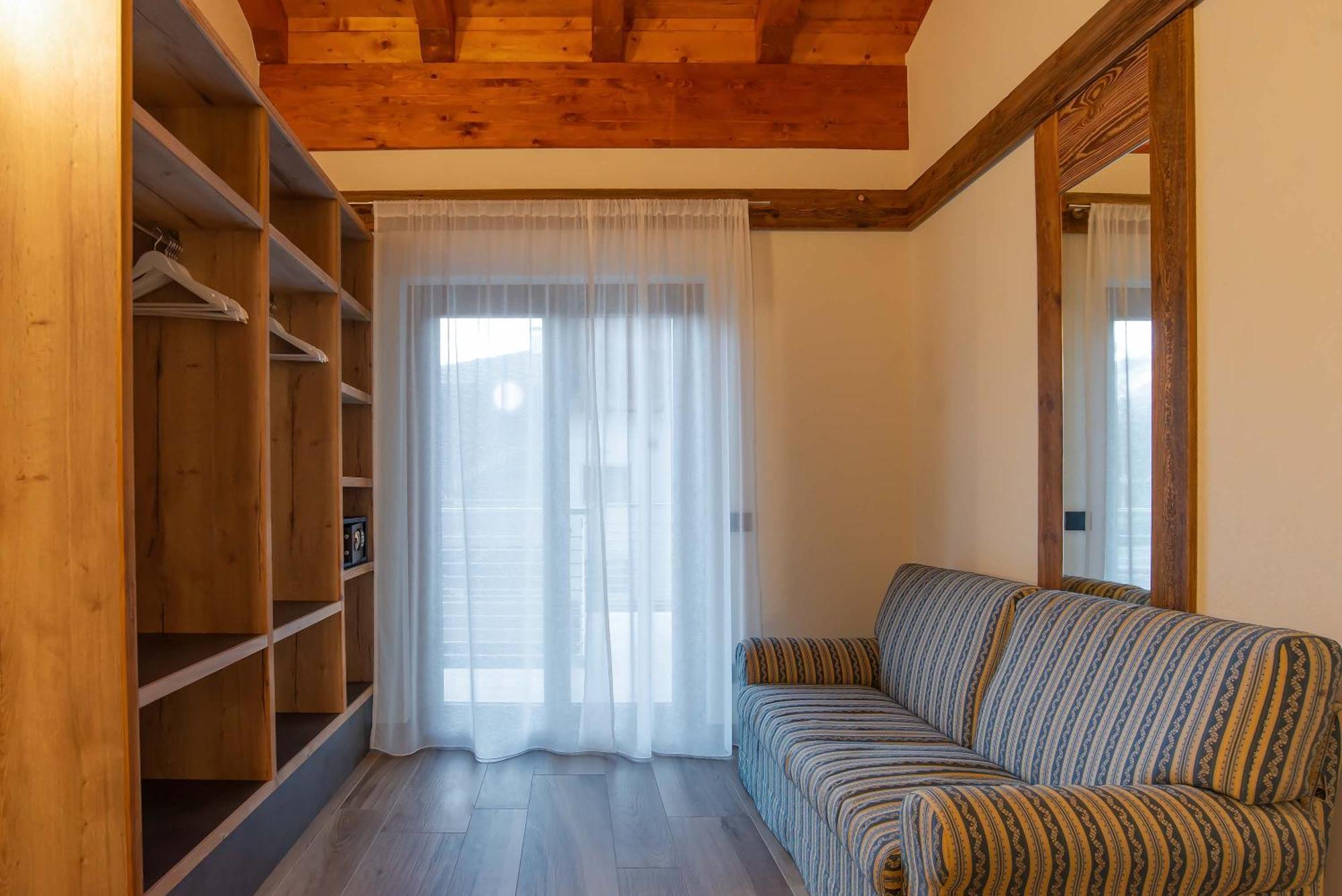Relais Du Foyer Hotel Chatillon Room photo