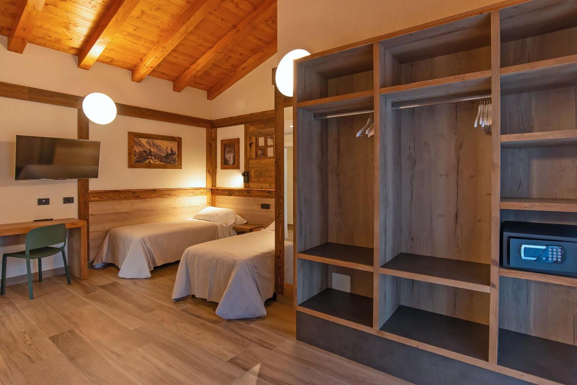 Relais Du Foyer Hotel Chatillon Room photo